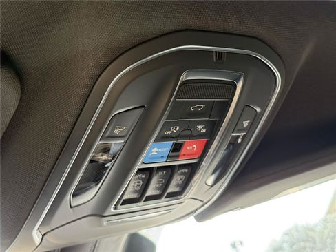 New 2025 Jeep Wagoneer L Series II AWD/4WD image 26