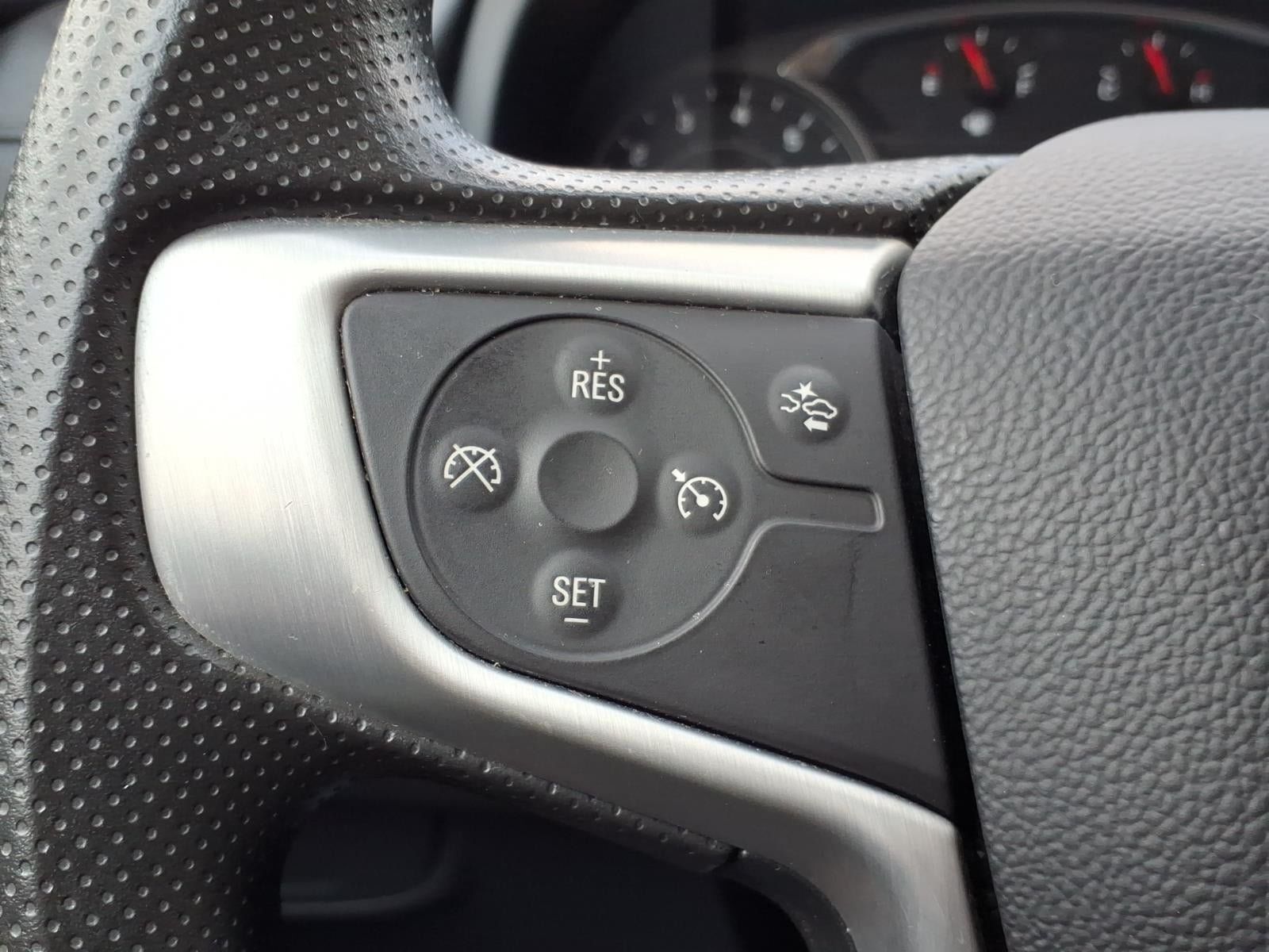 Used 2024 GMC Terrain SLE AWD/4WD image 22