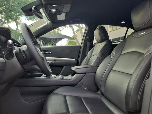 Used 2020 Cadillac XT4 Premium Luxury image 45