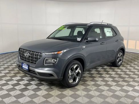 New 2025 Hyundai Venue SEL image 1