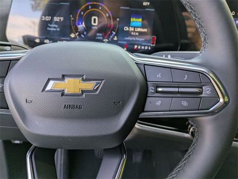 New 2026 Chevrolet Equinox LT w/ LPO, Floor Liner Package image 15