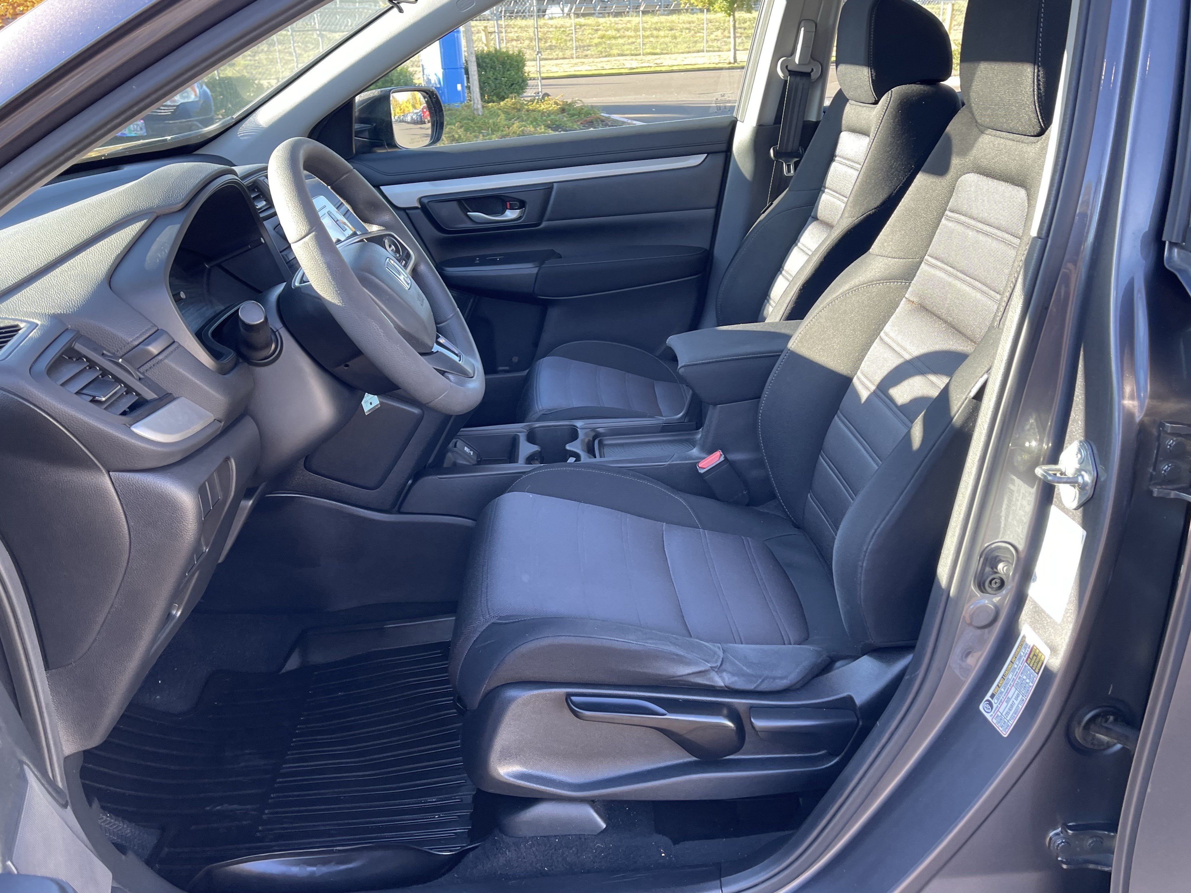 Used 2018 Honda CR-V LX image 11