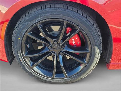 Used 2016 Dodge Charger R/T w/ Plus Group image 25