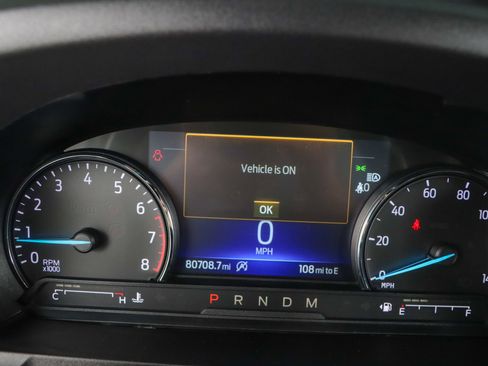 Used 2020 Ford Explorer XLT w/ Equipment Group 202A AWD/4WD image 15