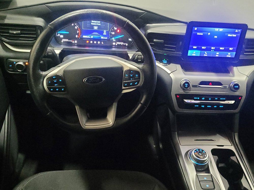 Used 2021 Ford Explorer XLT AWD/4WD image 22