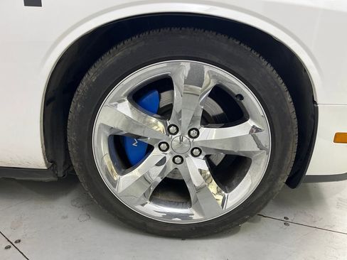 Used 2013 Dodge Challenger R/T Plus image 12