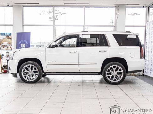 Used 2015 GMC Yukon Denali w/ Premium Package image 6