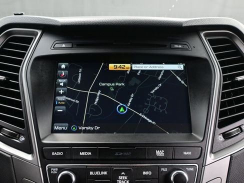 Used 2017 Hyundai Santa Fe Sport w/ 2.0T Ultimate Tech Package 05 image 20