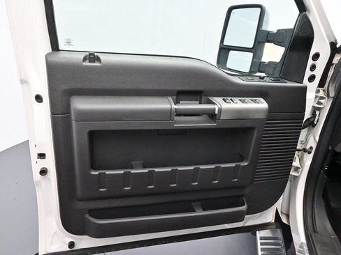Used 2012 Ford F350 Lariat w/ Lariat Ultimate Pkg AWD/4WD image 9
