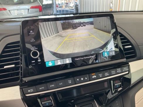 New 2026 Honda Odyssey EX-L image 18