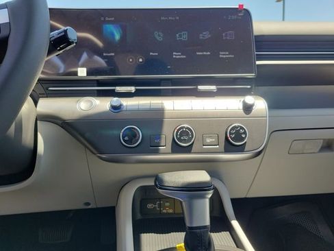 New 2026 Hyundai Kona SE FWD image 15
