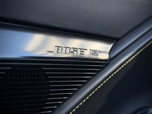 Used 2024 Chevrolet Corvette Stingray Premium Cpe w/ Z51 Performance Package image 39