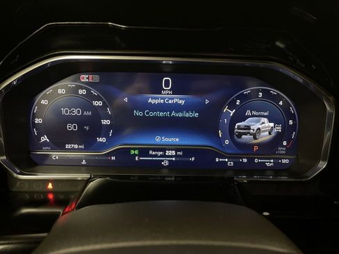 Used 2024 Chevrolet Silverado 1500 LT Trail Boss w/ Convenience Package II image 6