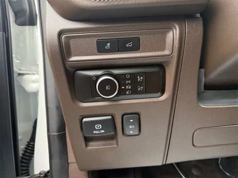 Used 2023 Ford Expedition Max King Ranch image 18