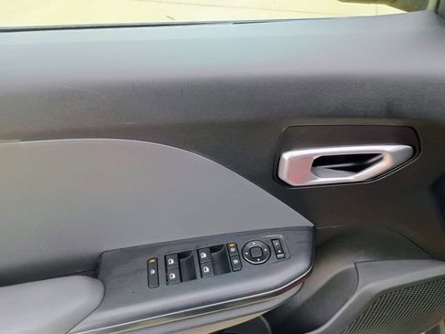 Used 2025 Kia K4 LXS image 25