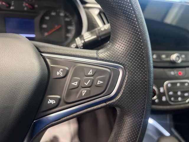 Used 2023 Chevrolet Malibu LT FWD image 13