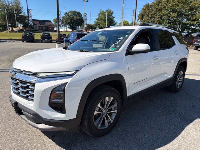 Used 2025 Chevrolet Equinox LT w/ Convenience Package II AWD/4WD image 7