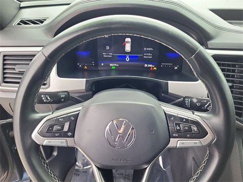 Used 2022 Volkswagen Atlas Cross Sport SE image 10