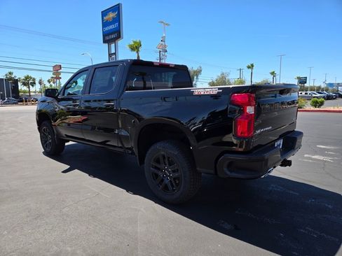 New 2026 Chevrolet Silverado 1500 Custom Trail Boss AWD/4WD image 3