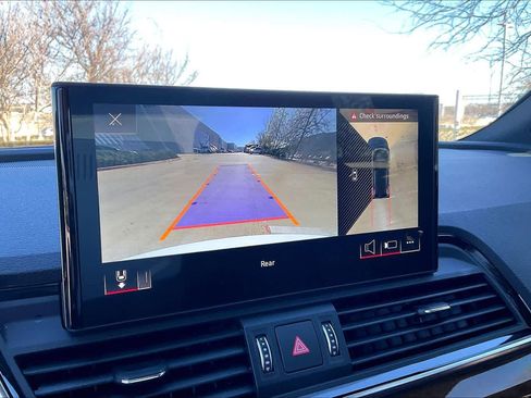 Used 2023 Audi Q5 2.0T Premium Plus w/ Premium Plus Package image 25