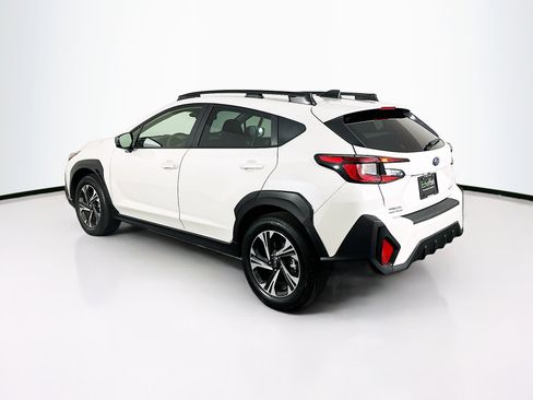 Used 2024 Subaru Crosstrek 2.0i Premium image 5