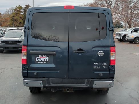 Used 2016 Nissan NV 3500 SL image 7
