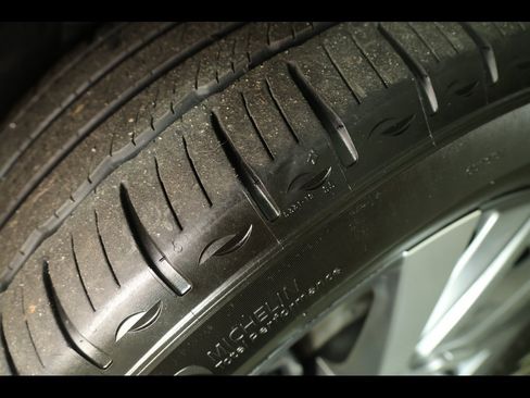 Used 2023 Chevrolet Equinox LT image 26