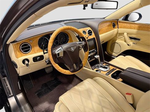Used 2015 Bentley Flying Spur W12 image 8