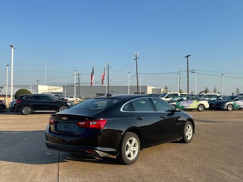 Used 2025 Chevrolet Malibu LT FWD image 25