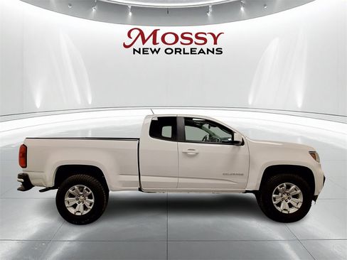 Used 2022 Chevrolet Colorado LT w/ Fleet Safety Package image 4