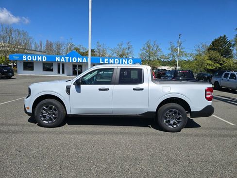 New 2026 Ford Maverick XLT w/ Equipment Group 301A AWD/4WD image 9