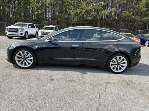 Used 2018 Tesla Model 3 Long Range image 4