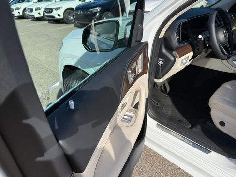 New 2026 Mercedes-Benz GLE 450 4MATIC image 17