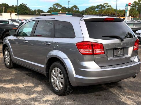 Used 2016 Dodge Journey SE w/ Flexible Seating Group image 5