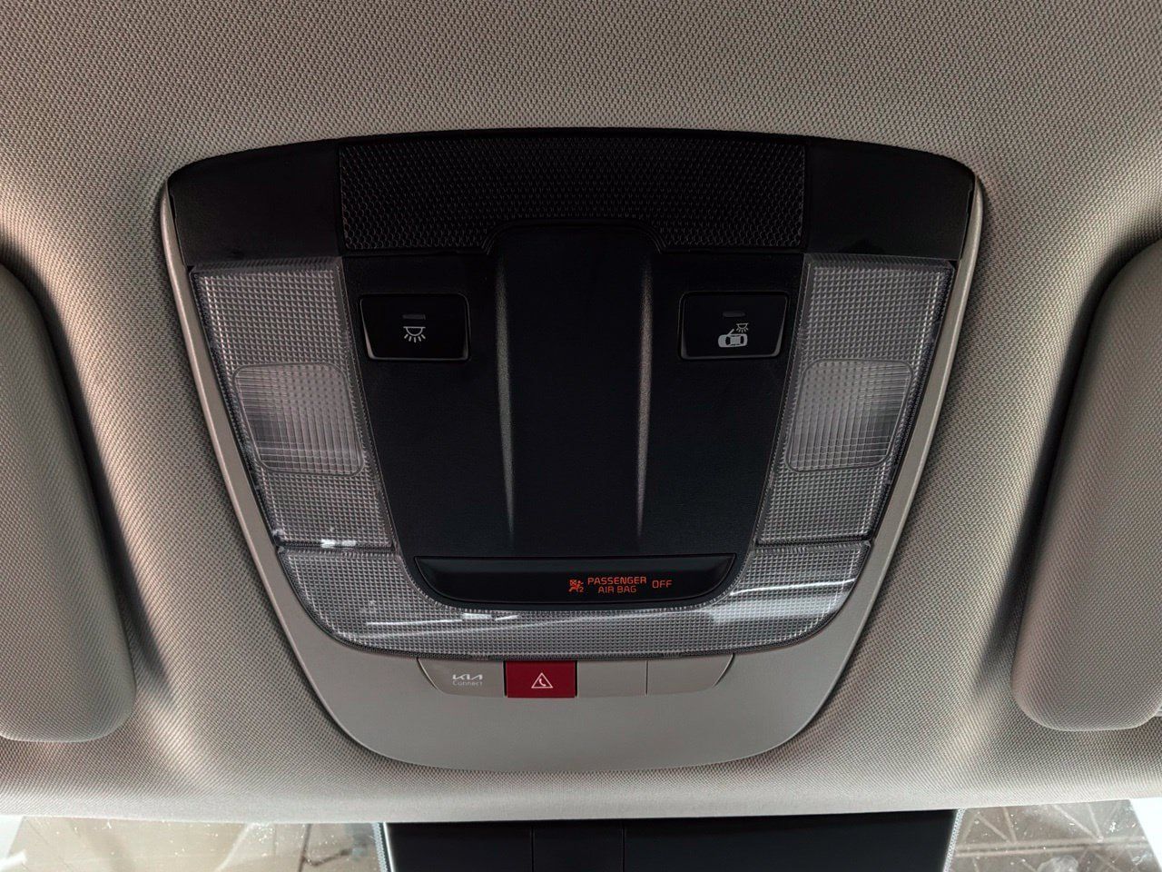 Used 2026 Kia Sportage LX FWD image 16