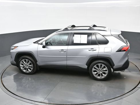 Used 2023 Toyota RAV4 XLE Premium AWD/4WD image 37