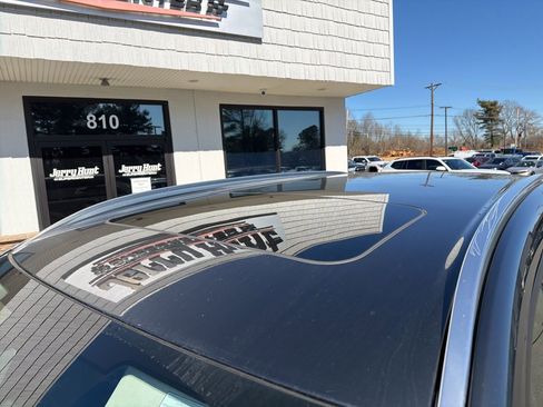 Used 2024 MAZDA CX-90 3.3 Turbo w/ Preferred Plus image 12