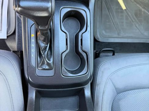 Used 2020 Chevrolet Colorado W/T image 13