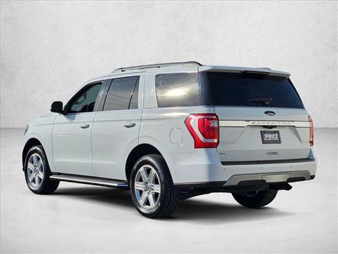 Used 2020 Ford Expedition XLT w/ Equipment Group 202A image 8