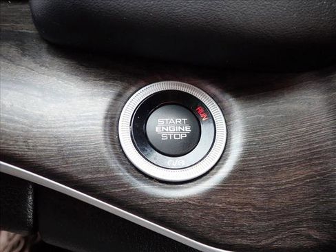 Used 2023 Jeep Grand Cherokee 4WD 4xe w/ Luxury Tech Group II image 26