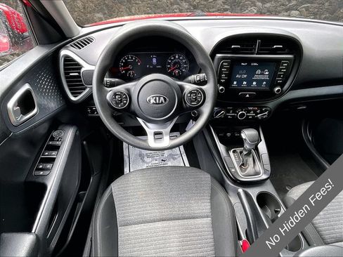 Used 2021 Kia Soul S FWD image 5
