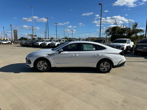 New 2026 Hyundai Sonata SE image 7
