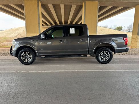 Used 2015 Ford F150 XLT w/ Equipment Group 302A Luxury image 6