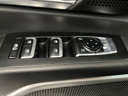 Used 2023 Kia Telluride EX X-Line image 12