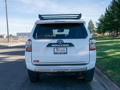 Used 2024 Toyota 4Runner TRD Off-Road image 5