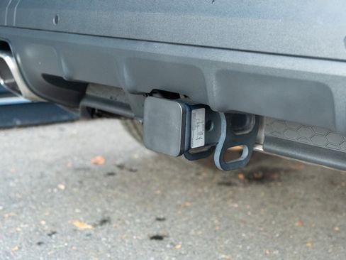 Certified 2025 Porsche Cayenne image 43