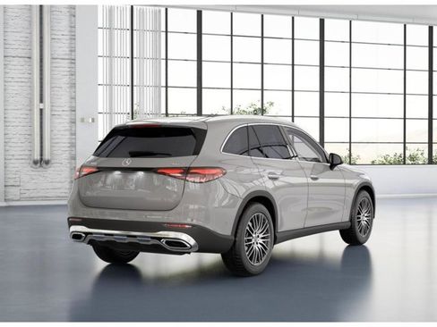 Used 2026 Mercedes-Benz GLC 300 4MATIC image 22