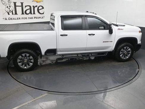 Used 2025 Chevrolet Silverado 2500 Custom w/ Custom Value Package AWD/4WD image 38