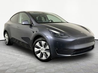 Used 2023 Tesla Model Y Long Range AWD/4WD video 3