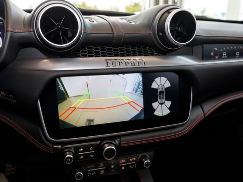 Used 2023 Ferrari Portofino M RWD image 32